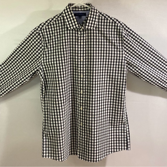 Tommy Hilfiger Men's 16 Black & White Plaid Casual Button Down Long Sleeve Shirt - Picture 4 of 12